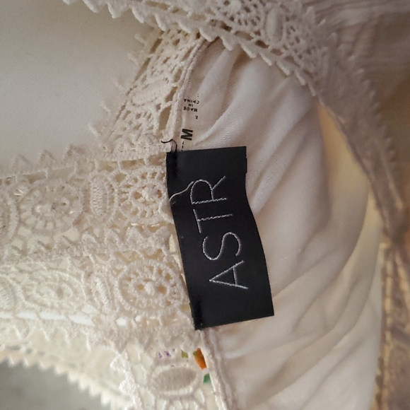 ASTR dress - Picture 5 of 5